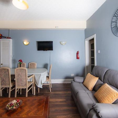 Super Central 4Bedroom Apartment At The Meadows Edinburg Exteriör bild