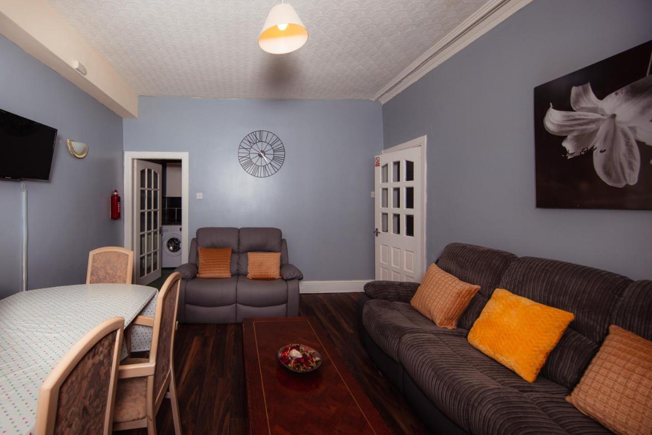 Super Central 4Bedroom Apartment At The Meadows Edinburg Exteriör bild